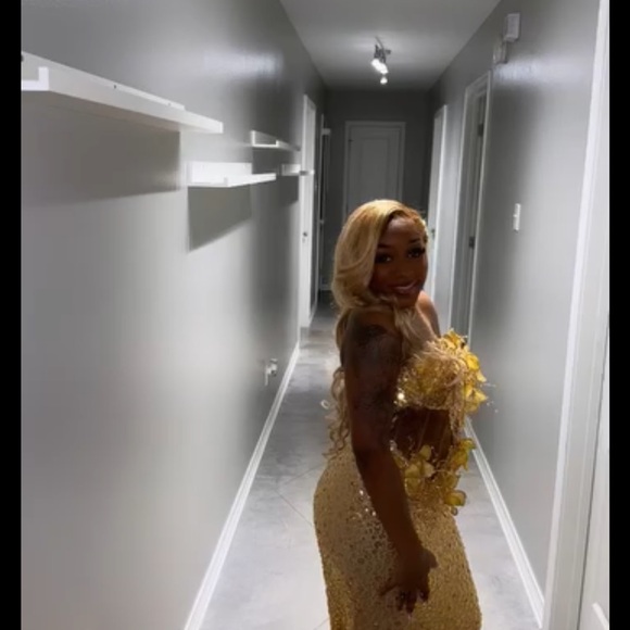 Elegant Gold Sequin Gown